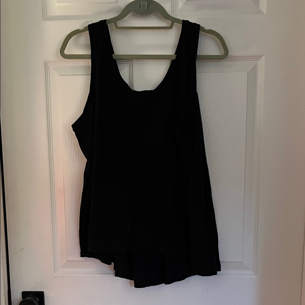 Mossimo Supply Co. Black Scoop Neck Tank Top
